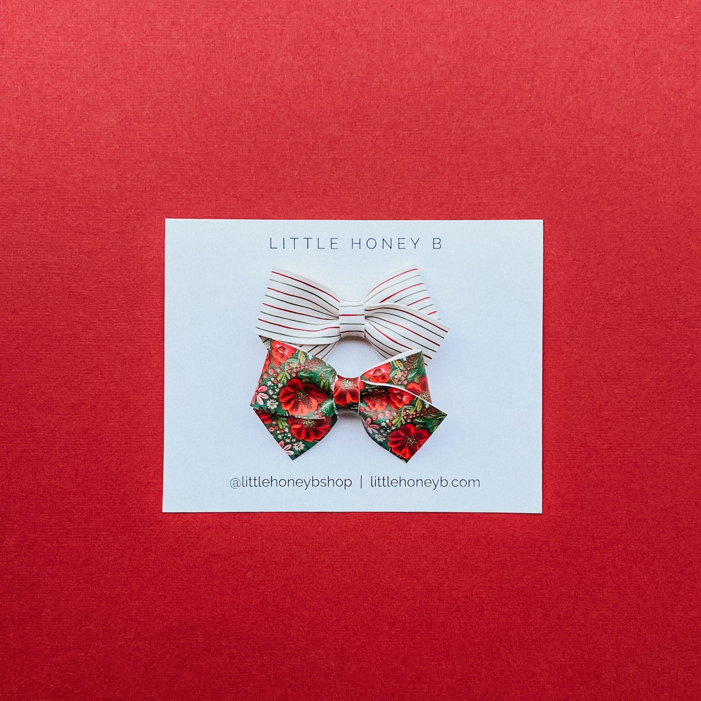 Wren Bow - Christmas Floral